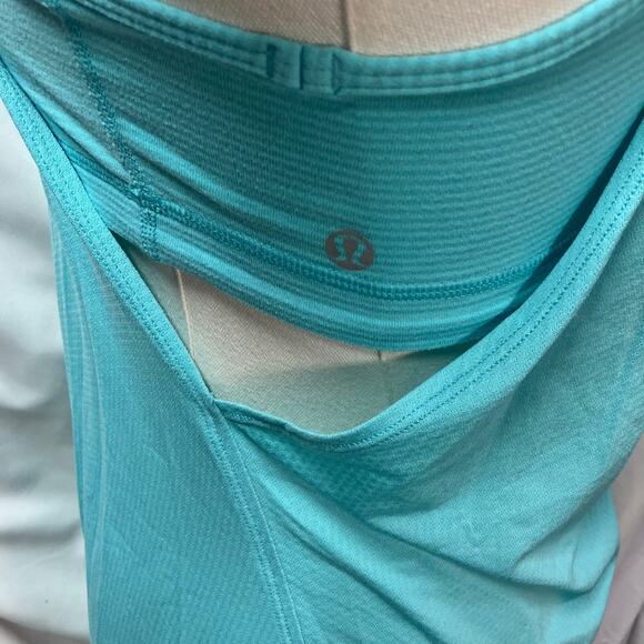 Lululemon No Limits Tank Womens 6 Angel Blue Active WI5755 Sport - Picture 9 of 13